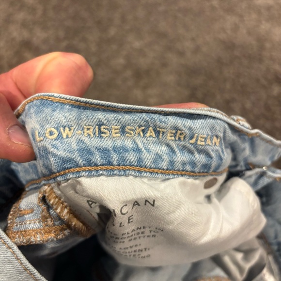 American Eagle Outfitters Light Blue Skater Jean - Picture 7 of 8